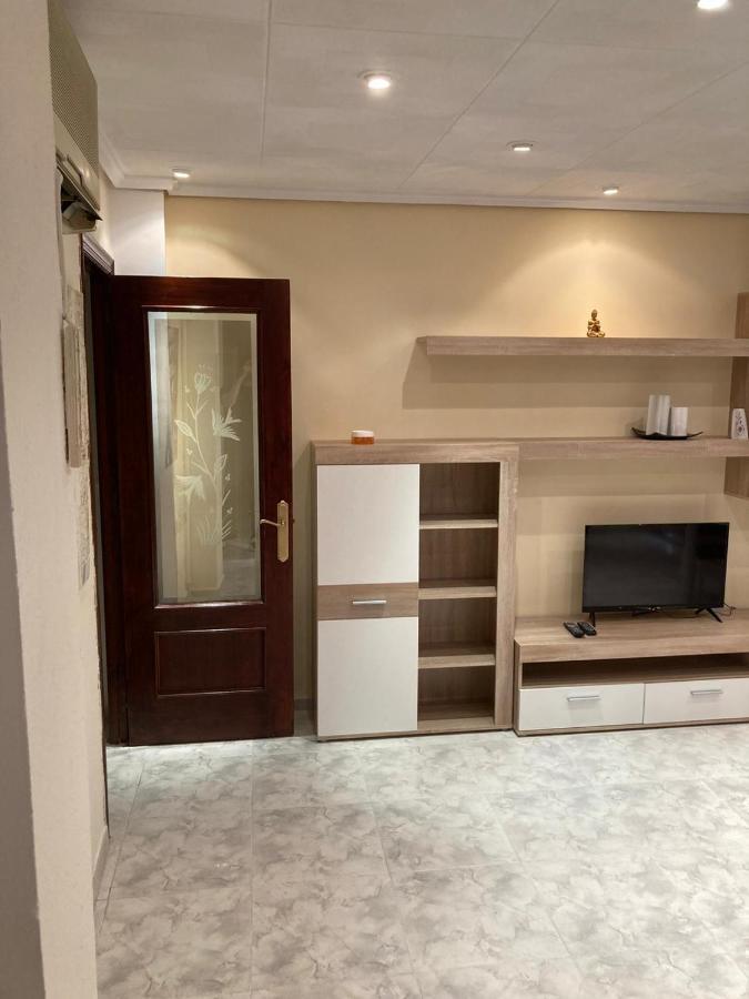 Apartamento A 100 Metros De La Playa Malvarrosa Apartment Valencia Luaran gambar